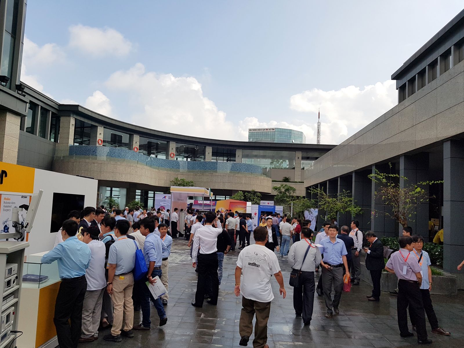 Công ty Cổ phần Đầu tư HDN tham gia Hội nghị khoa học thường niên Hội Chấn thương chỉnh hình Việt Nam tại Hà Tĩnh 16