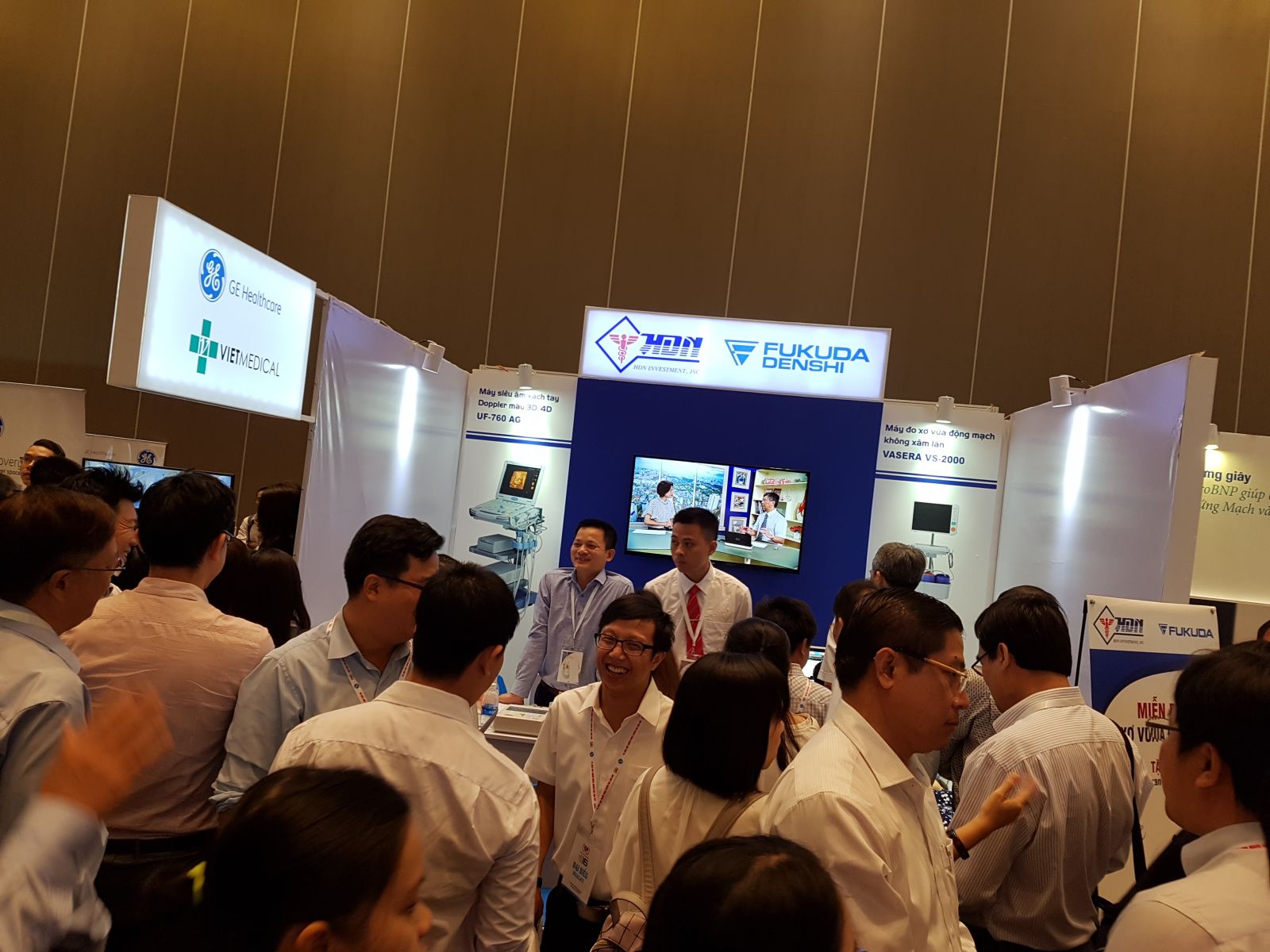 Gian hàng của Công ty Cổ phần Đầu tư HDN gây chú ý tại Đại hội Tim mạch toàn quốc lần thứ 16 tại Đà Nẵng. 1