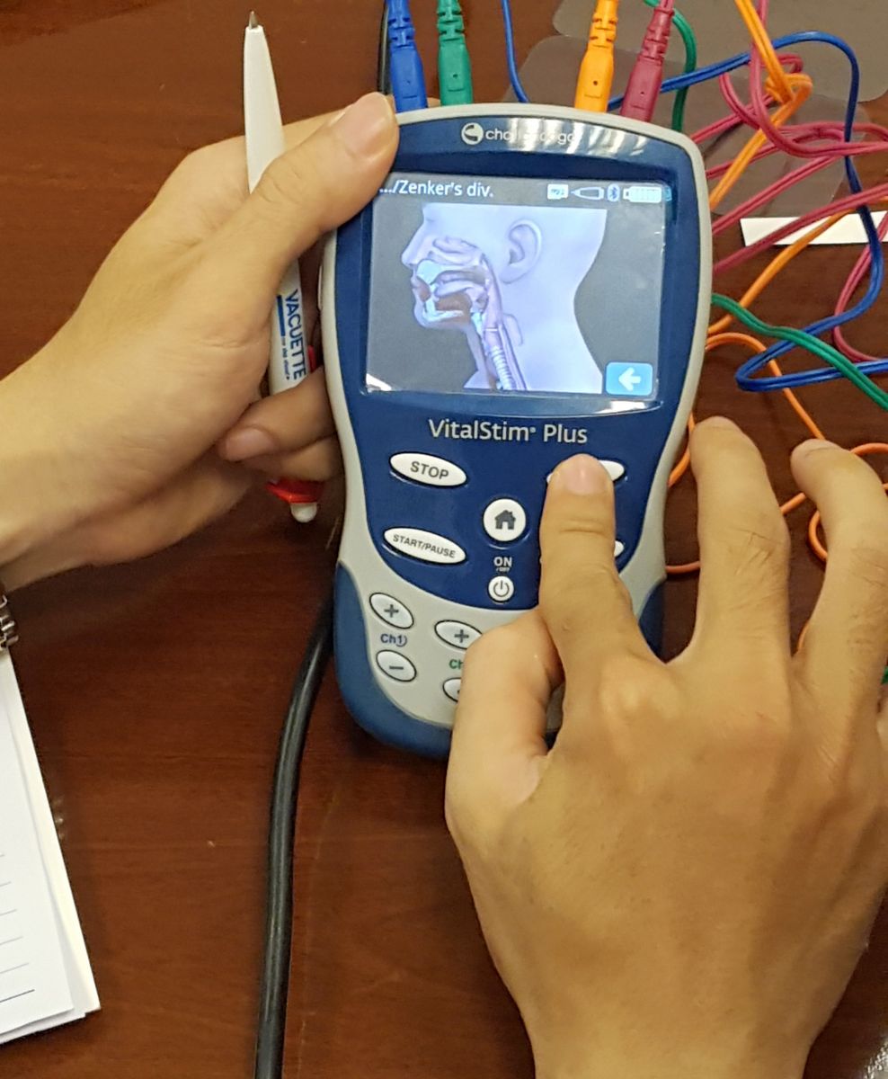Máy điều trị chứng khó nuốt Vital Stim - Phương pháp trị liệu quan trọng trong phục hồi chức năng 3