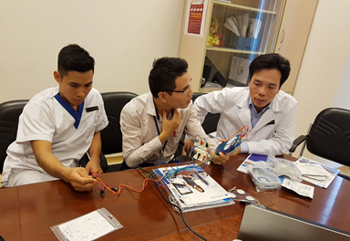 Máy điều trị chứng khó nuốt Vital Stim - Phương pháp trị liệu quan trọng trong phục hồi chức năng