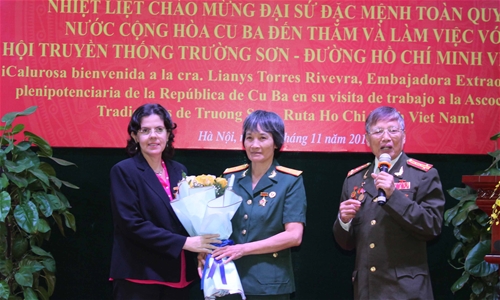 80 triệu đồng tặng Hội TSVN