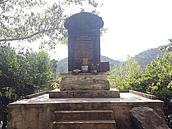 Di tích lịch sử trong lòng Di sản