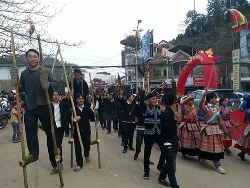 Du lịch miền tâm linh 6