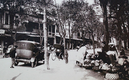 Một chợ hoa biến mất trong lòng Hà Nội