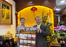 Thiếu tướng Hoàng Kiền chúc tết Đại tướng Phạm Văn Trà&TB NguyễnVQuỳnh