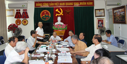 NHÓM VĂN NGHỆ SỸ TRÍ THỨC HÀ NỘI VỚI CÔNG TÁC NGHĨA TÌNH TRƯỜNG SƠN 