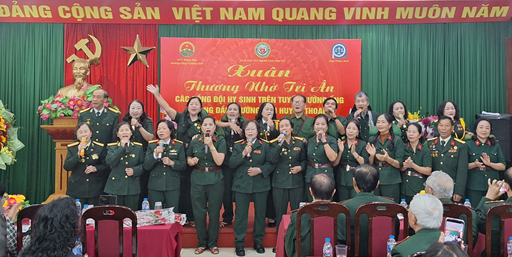 Văn nghệ chào mừng:Xuân thương nhớ tri ân các đồng đội hy sinh trên TS