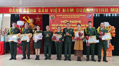 Câu lạc bộ Văn hoá-Nghệ thuật Trường Sơn TP.Hà Nội tổng kết hoạt động nghệ thuật năm 2025.
