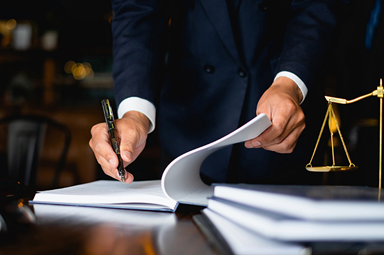 Demo -  Về Tranh Chấp Hợp Đồng Đặt Cọc Chuyển Nhượng Quyền Sử Dụng Đất