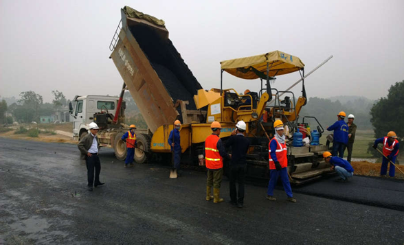Noi Bai - Lao Cai Expressway