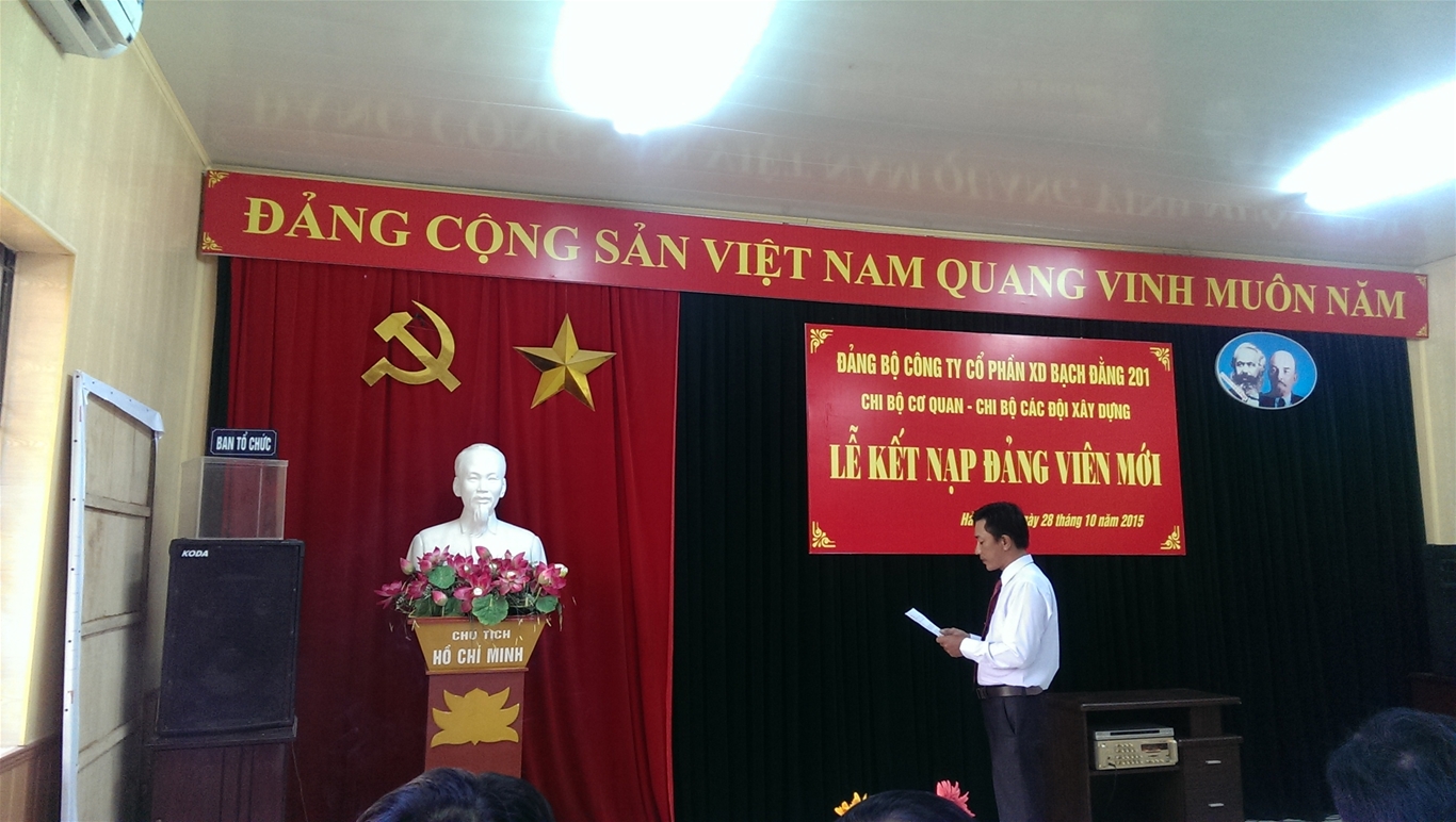 Party Committee of the agency organized the Party Admission Ceremony at Bach Dang Construction Joint Stock Company 201 6