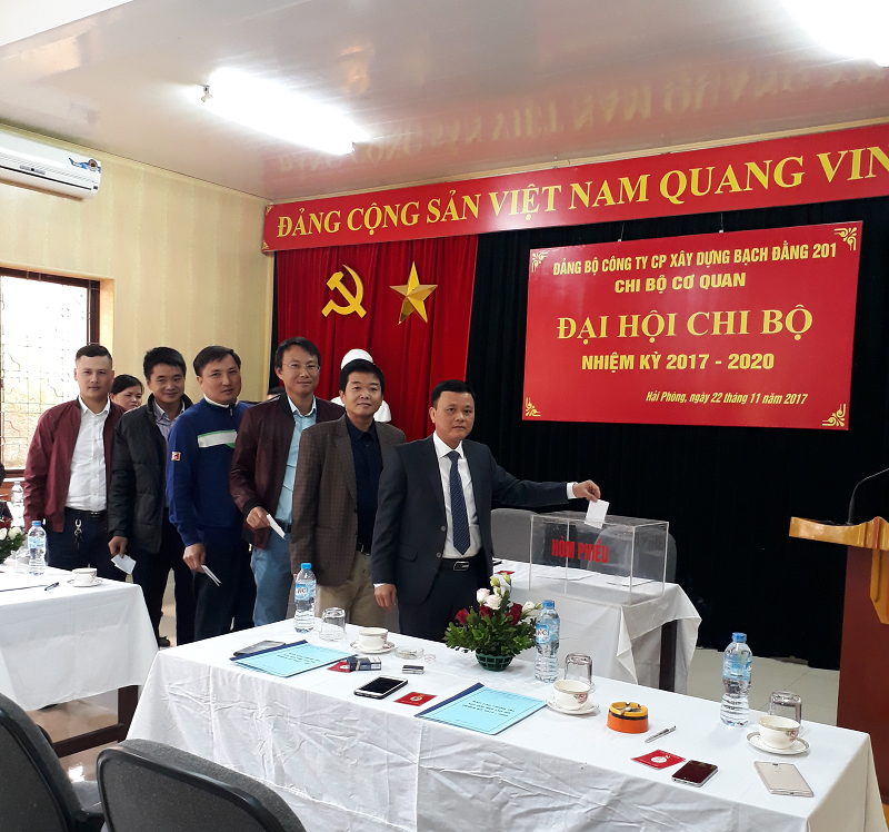 The Congress of Branches of the Party Committee of Bach Dang Construction Joint Stock Company 201 5