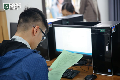 Kỳ thi lấy chứng chỉ tin học MOS