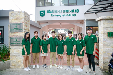 Giới thiệu Trường Hòa Bình La Trobe - Hà Nội