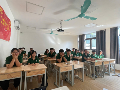 Nâng cao kiến thức phòng chống cháy nổ trong học đường