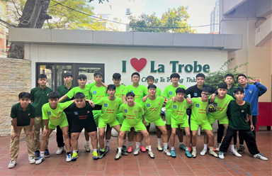 LATROBER SẴN SÀNG CHÁY HẾT MÌNH CÙNG GIẢI BÓNG ĐÁ HỌC SINH THPT HÀ NỘI