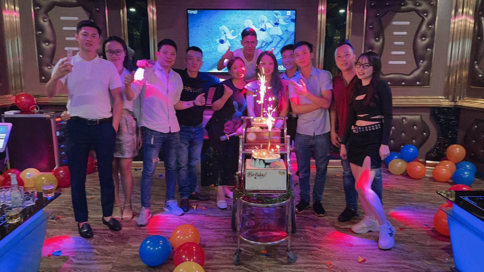 5 lưu ý khi tổ chức sinh nhật ở quán karaoke  Blog ảo thuật Ngọc Nguyễn