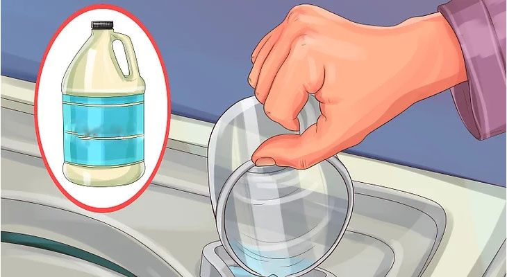 3 ways to remove mold, needle bruises on clothes 5
