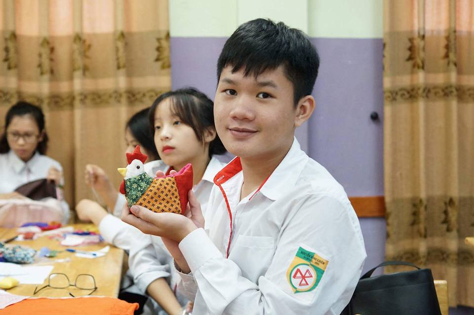 Handmade cùng các em học sinh THPT Nguyễn Bỉnh Khiêm 1