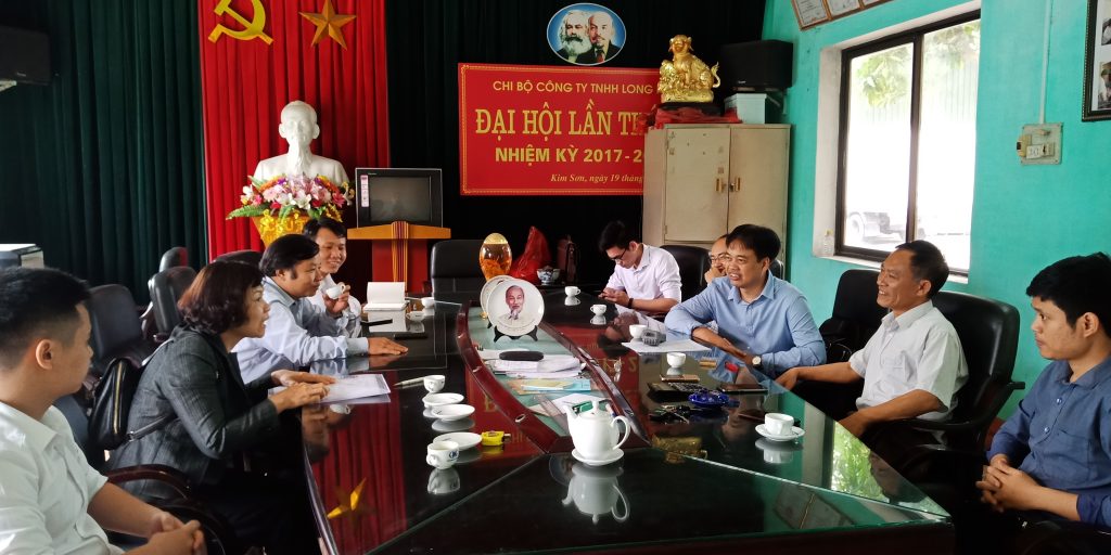 Đoàn cán bộ Trường Đại học Công nghệ tham quan, khảo sát, học tập tại các đơn vị trồng và kinh doanh nấm 5
