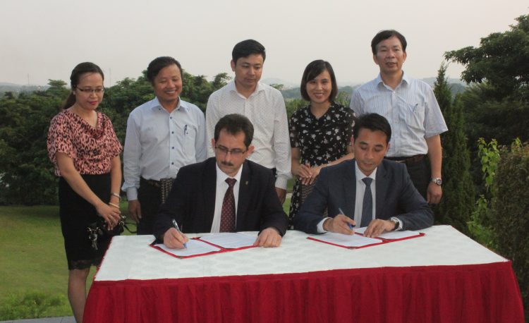 TUYỂN SINH ĐẠI HỌC NGÀNH CÔNG NGHỆ NÔNG NGHIỆP TẠI ĐH CÔNG NGHỆ, ĐH QUỐC GIA HÀ NỘI NĂM 2020 9