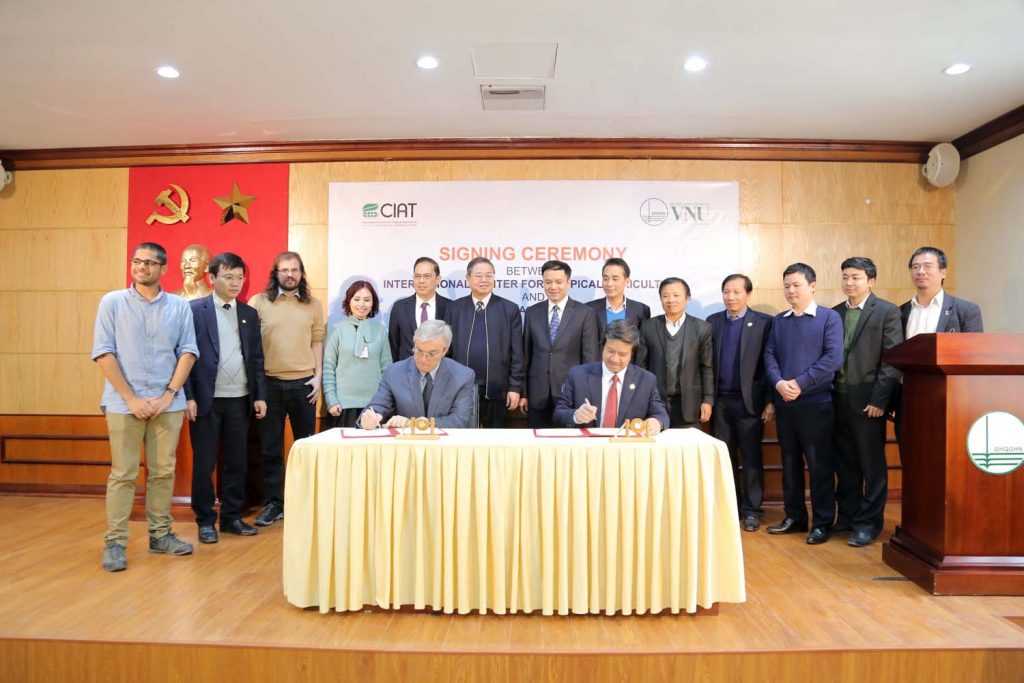 TUYỂN SINH ĐẠI HỌC NGÀNH CÔNG NGHỆ NÔNG NGHIỆP TẠI ĐH CÔNG NGHỆ, ĐH QUỐC GIA HÀ NỘI NĂM 2020 10