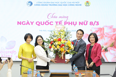 Tổ Công Đoàn Khoa Công Nghệ Nông Nghiệp rạng ngời tại Ngày Hội 8/3