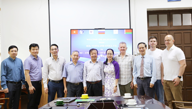 Trường Đại học Công nghệ thúc đẩy cơ hội hợp tác với Công ty TNHH “ATOLL GROUP”, Liên bang Nga