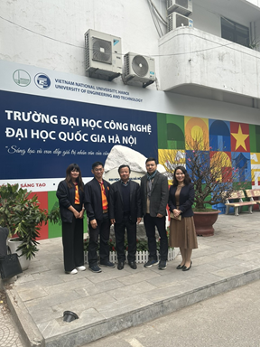 Hợp tác quốc tế - Kết nối tri thức