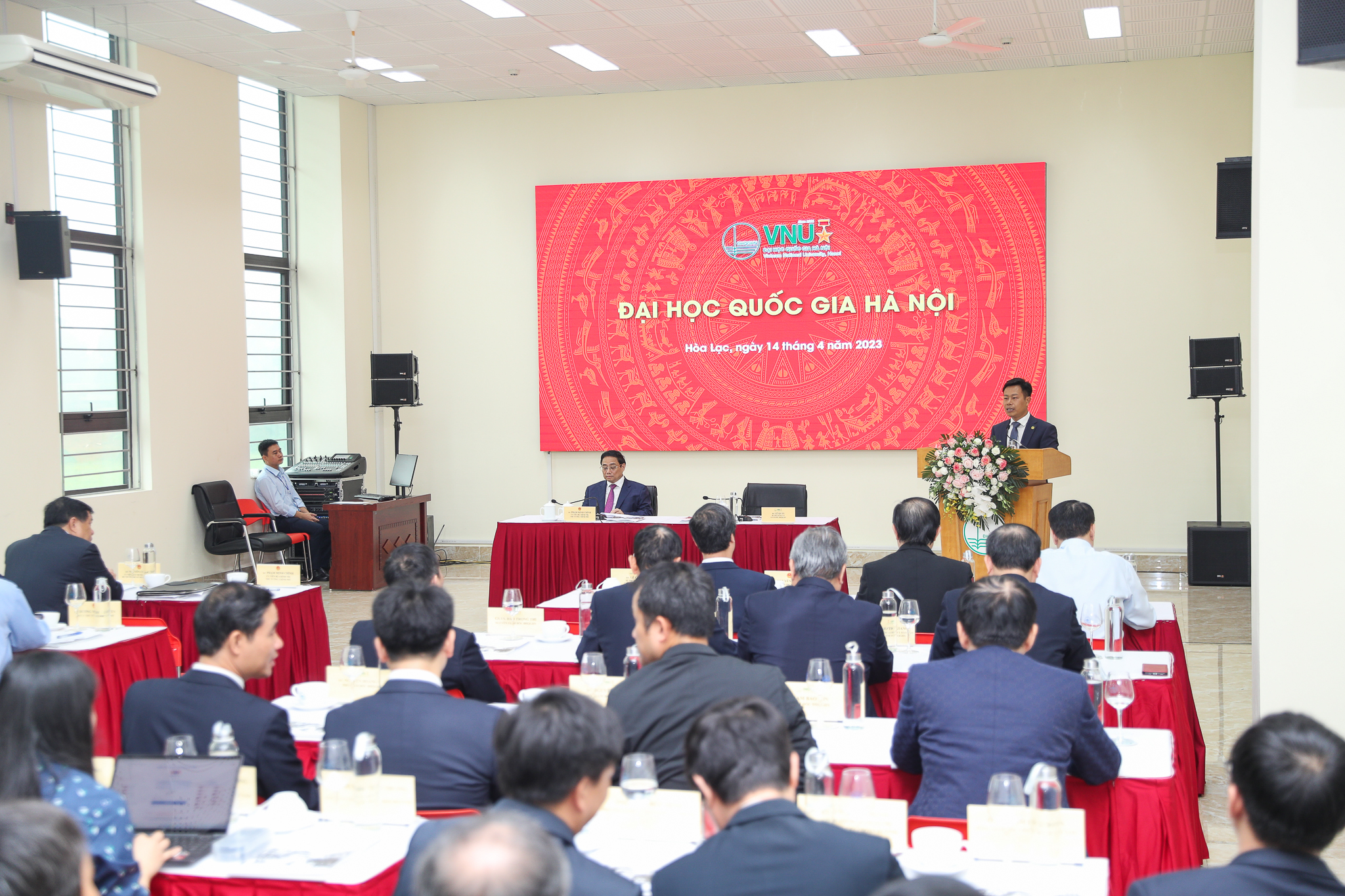 Triển lãm Công nghệ Chip bán dẫn của ĐHQGHN: UET mang tới nhiều công trình nghiên cứu giá trị 3