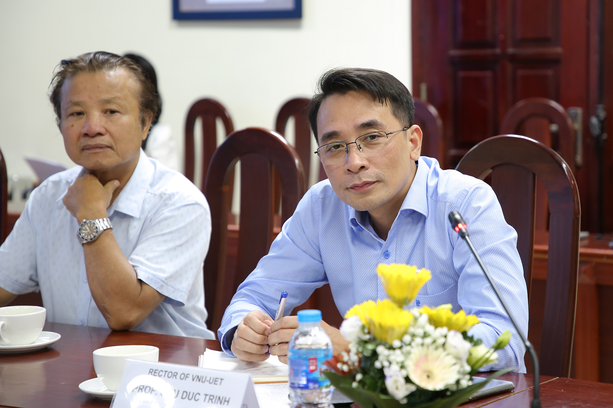 Ký kết hợp tác ba bên giữa Trường Đại học Công nghệ với Công ty TNHH “ATOLL GROUP”, Liên bang Nga và Viện nghiên cứu Bảo vệ môi trường và sức khỏe cộng đồng 1