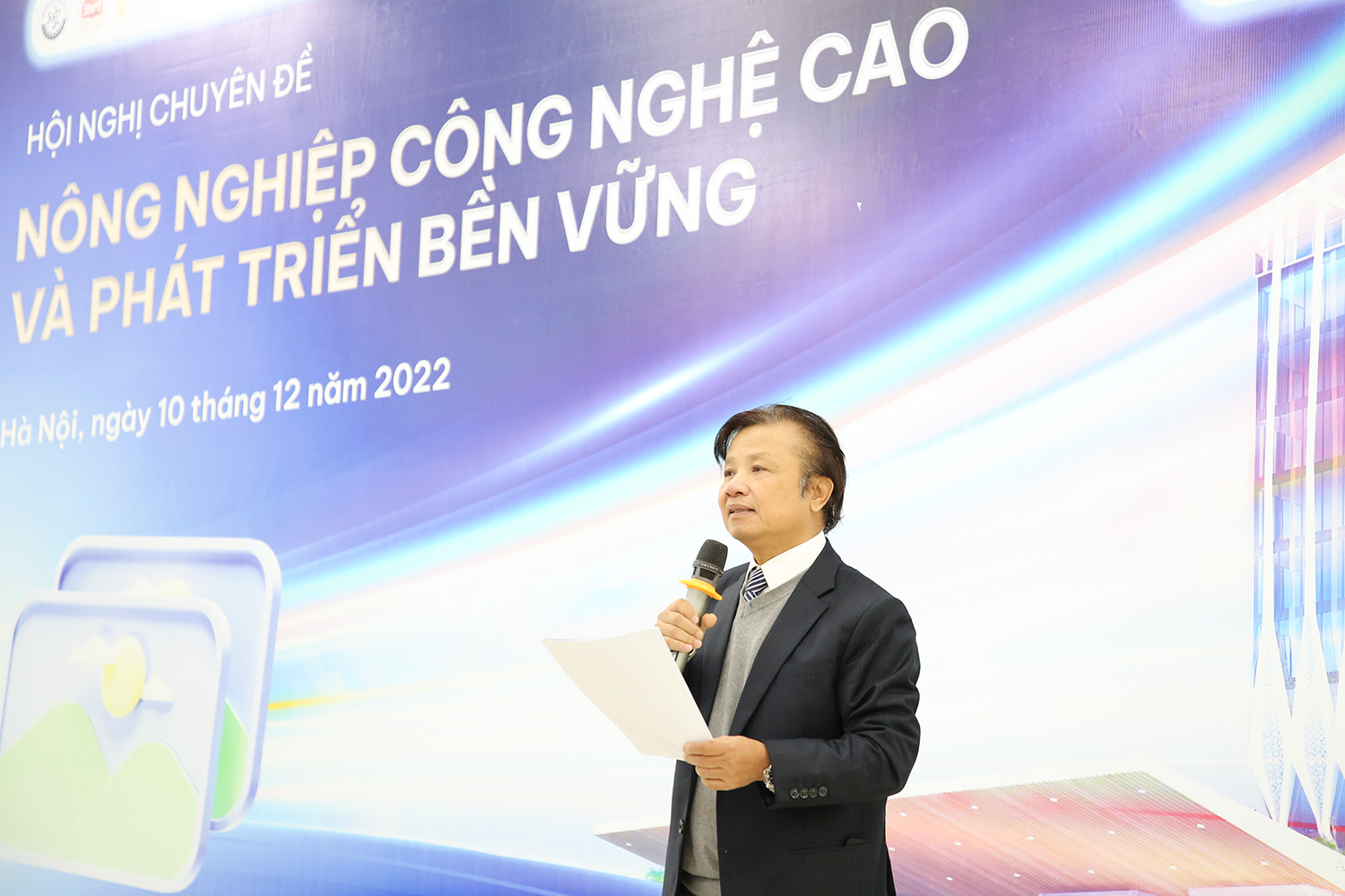 Nhiều sản phẩm tiêu biểu của Trường Đại học Công nghệ triển lãm tại Hội nghị Xúc tiến đầu tư năm 2022 2
