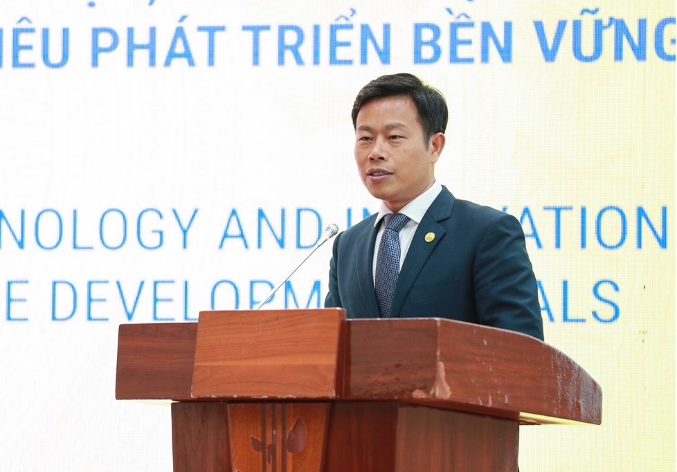 Nhiều sản phẩm tiêu biểu của Trường Đại học Công nghệ triển lãm tại Hội nghị Xúc tiến đầu tư năm 2022 5