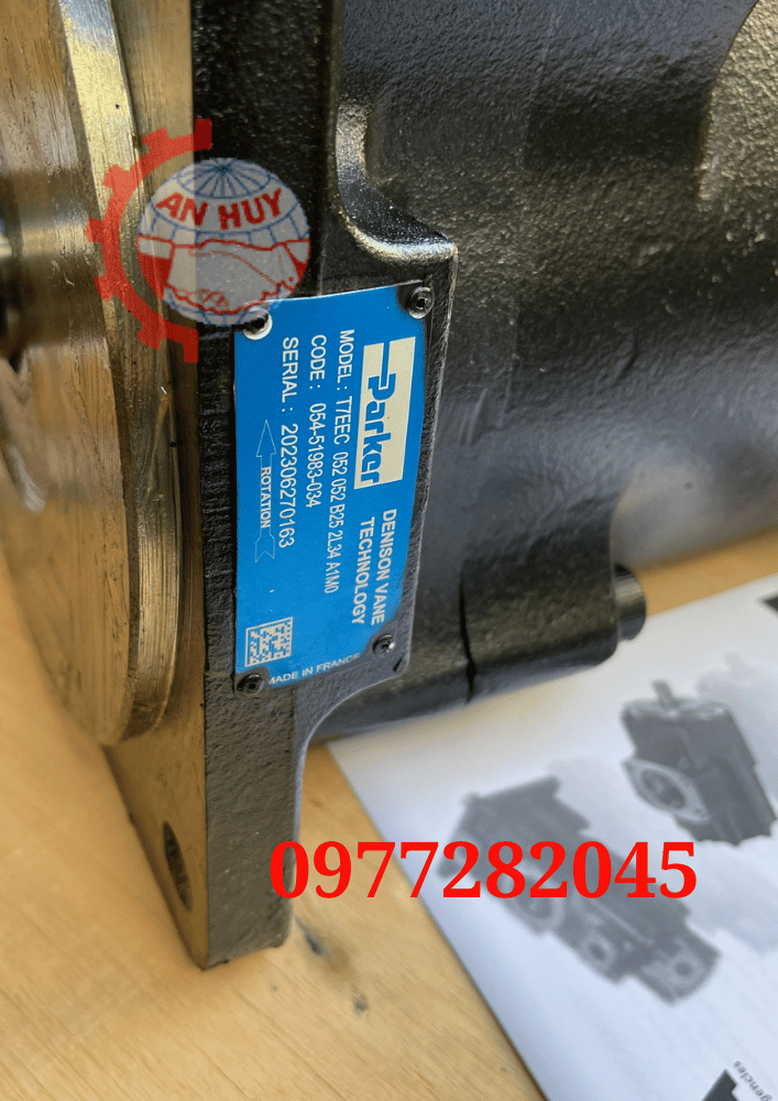 bom-thuy-luc-t7eec-052-052-b25-2l34-a1m0-parker