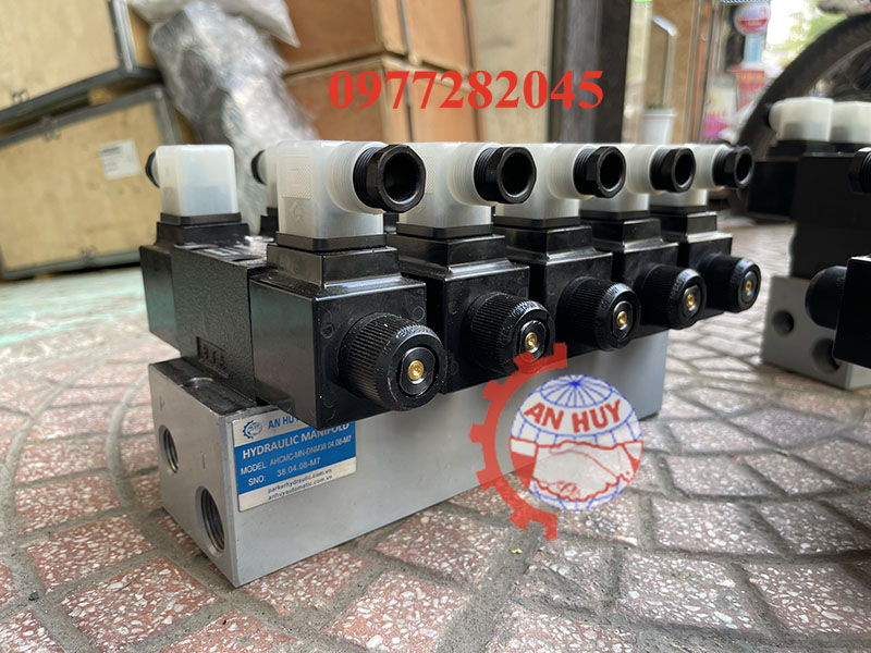 van-dieu-khien-dien-ah-d1vw001cnywxg562-parker