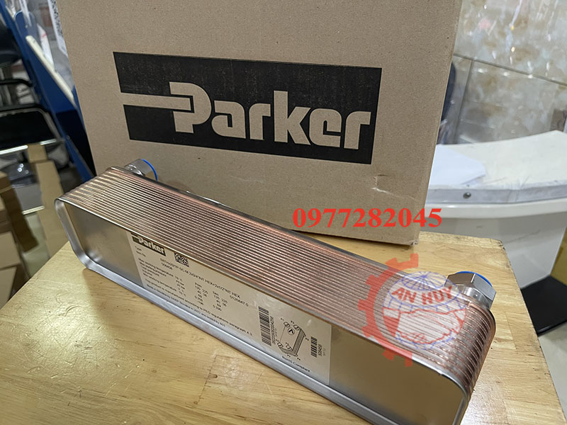 lam-mat-dau-bang-nuoc-pwo-b8thx20-1p-sc-m-parker