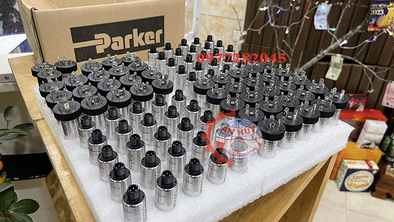 cam-bien-ap-suat-scp03-600-14-07q8-parker