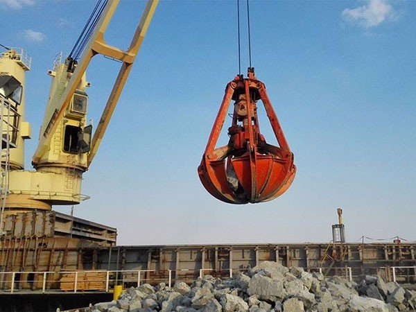 Bơm Piston PV092B9K1T1NX5863 / S-No: 27725730/001 31/21