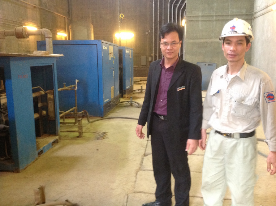 Cung cấp máy nén khí trục vít tại nhà máy xi măng quang sơn. 2