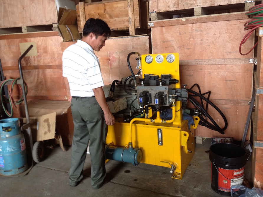 Lắp đặt bộ nguồn thuỷ lực cho công ty mía đường Sông Con 14