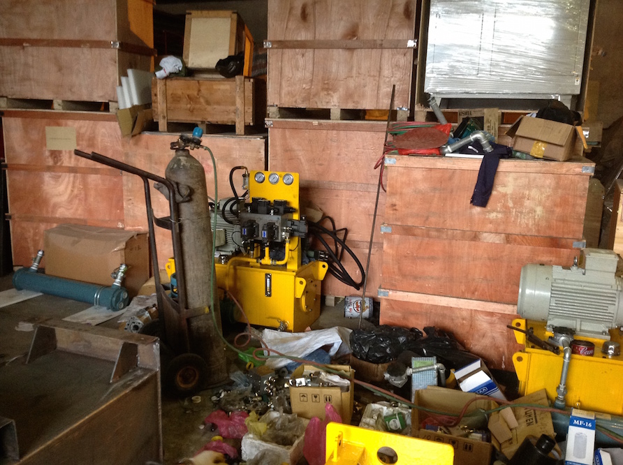 Lắp đặt bộ nguồn thuỷ lực cho công ty mía đường Sông Con 4