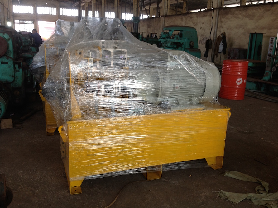 Lắp đặt bộ nguồn thuỷ lực cho công ty mía đường Sông Con 6