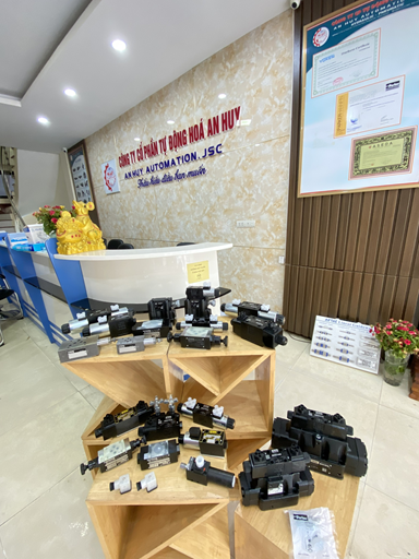 Van điều khiển bằng điện AH-D1VW020HNJWXG562 Parker