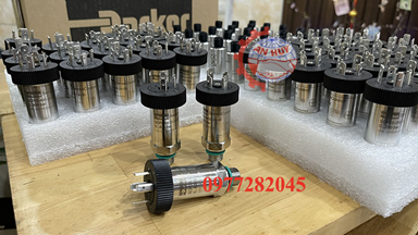 Cảm biến áp suất SCP03-400-24-06 Parker