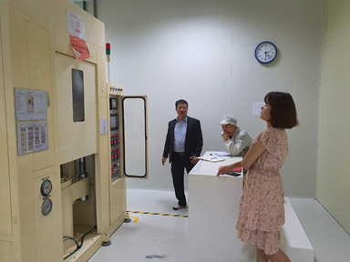 Căn chỉnh độ đồng tâm trụ dẫn hương và thay phớt xi lanh thủy lực 500 tấn