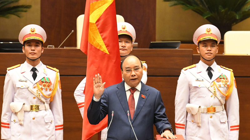 Chủ tịch nước Nguyễn Xuân Phúc tuyên thệ nhậm chức