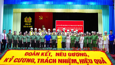 Gương mặt của năm