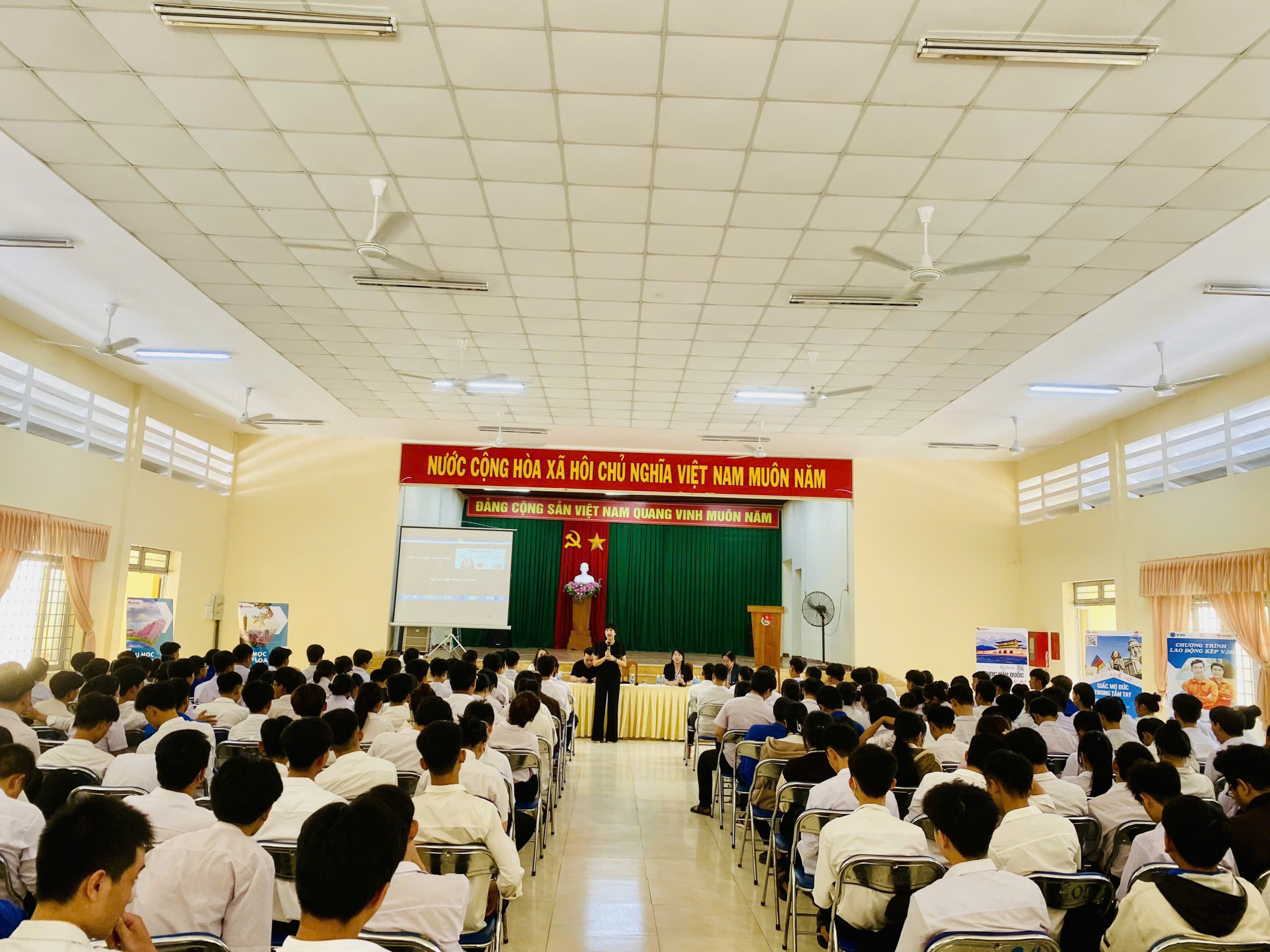 Tư vấn du học Nhật Bản uy tín tại Khánh Hòa 2022 - Việt Trí MD 3