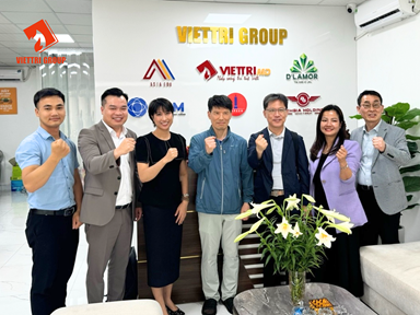 Việt Trí Group tiếp đoàn công tác Hàn Quốc thăm và làm việc tại trụ sở