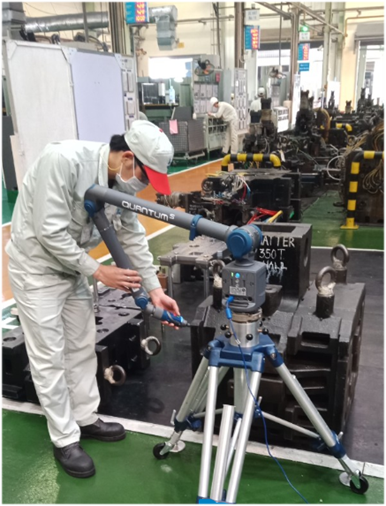 Mold manufacturing and quality control by modern high-precision processing machines 2